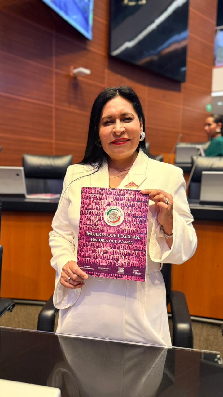 Ana Lilia Rivera, protagonista en el libro y galería del Senado 'Mujeres que legislan, historia que avanza'